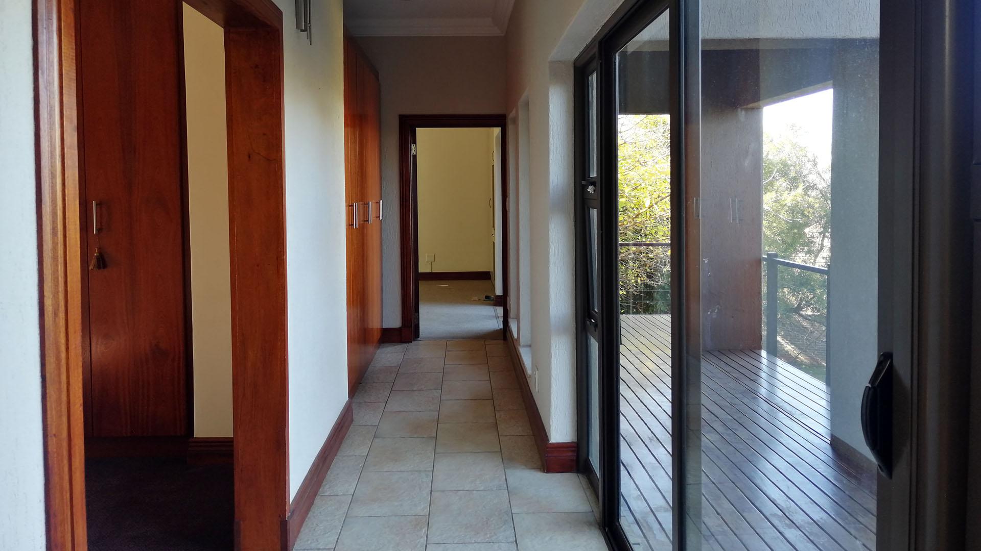Spaces - 100 square meters of property in Bitterfontein