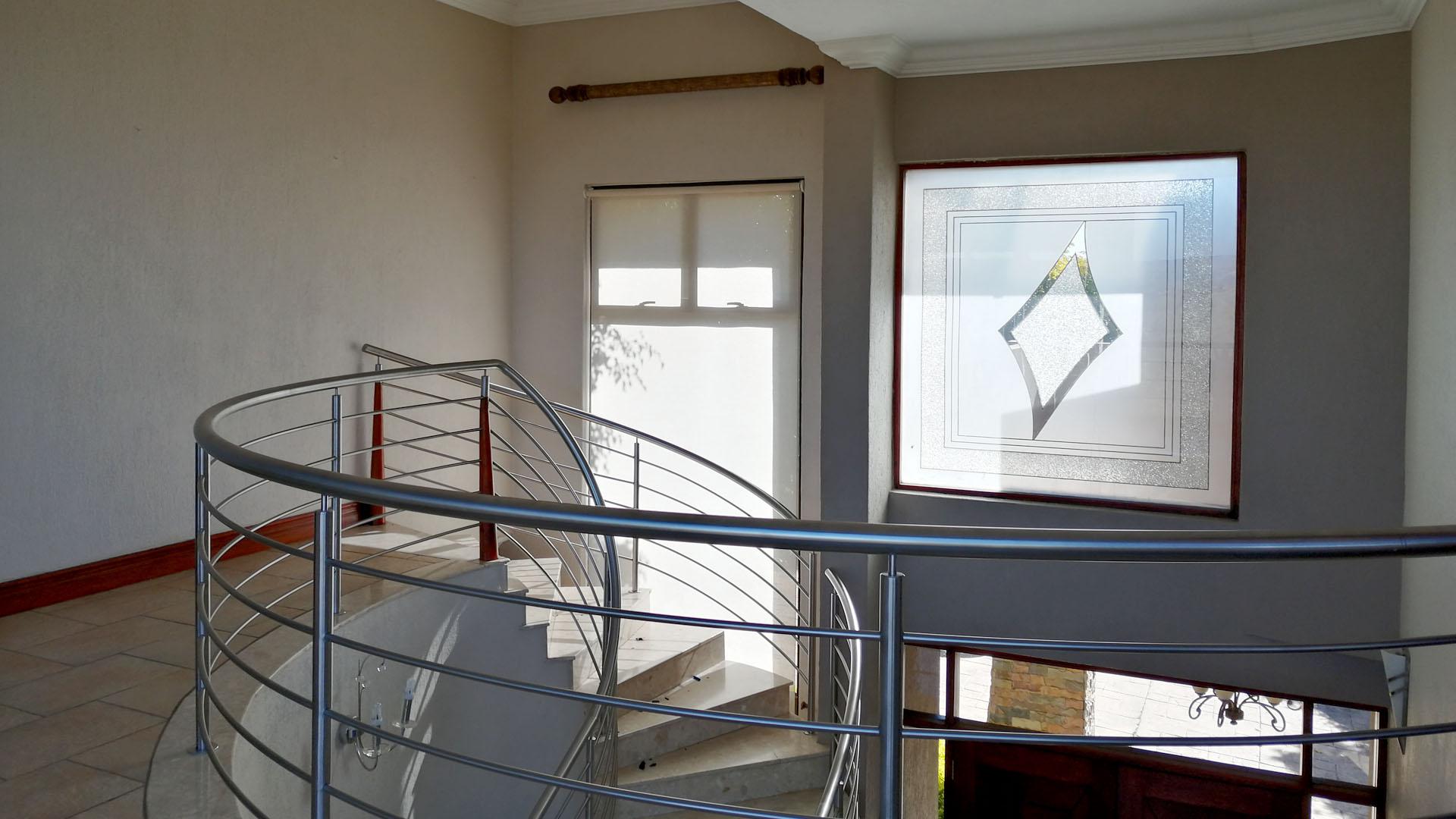 Spaces - 100 square meters of property in Bitterfontein