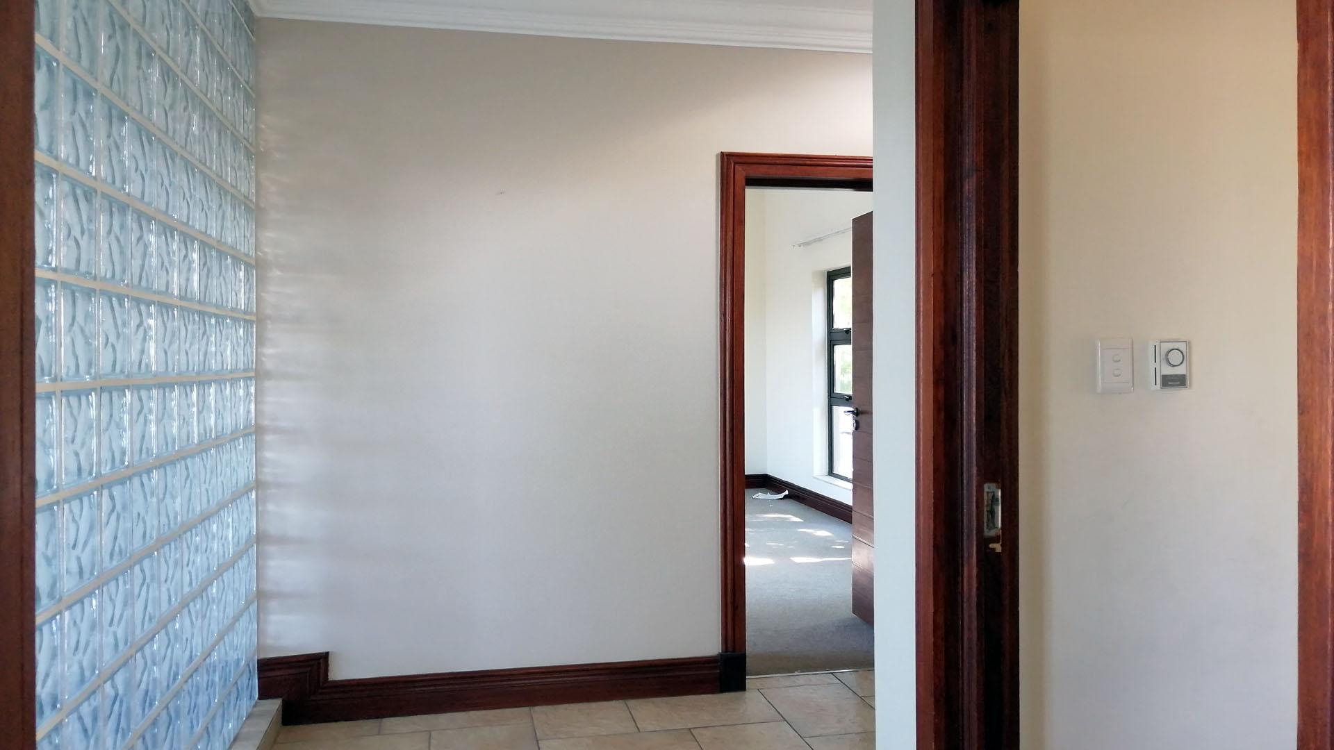 Spaces - 100 square meters of property in Bitterfontein