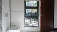Bathroom 1 - 9 square meters of property in Bitterfontein