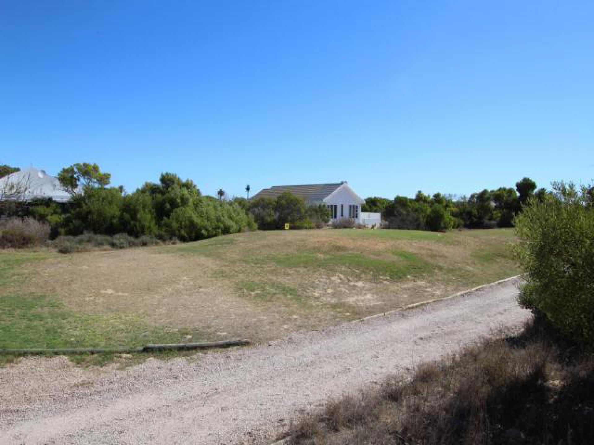 Front View of property in Shelley Point