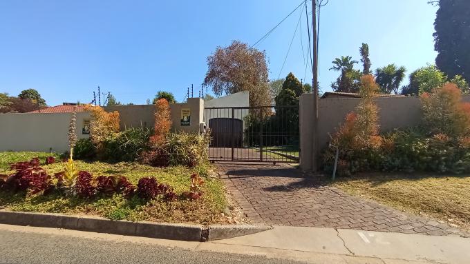 Standard Bank SIE Sale In Execution 3 Bedroom House for Sale in President Ridge - MR454495
