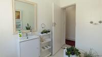 Bathroom 1 - 6 square meters of property in President Ridge
