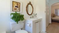 Main Bathroom - 5 square meters of property in President Ridge