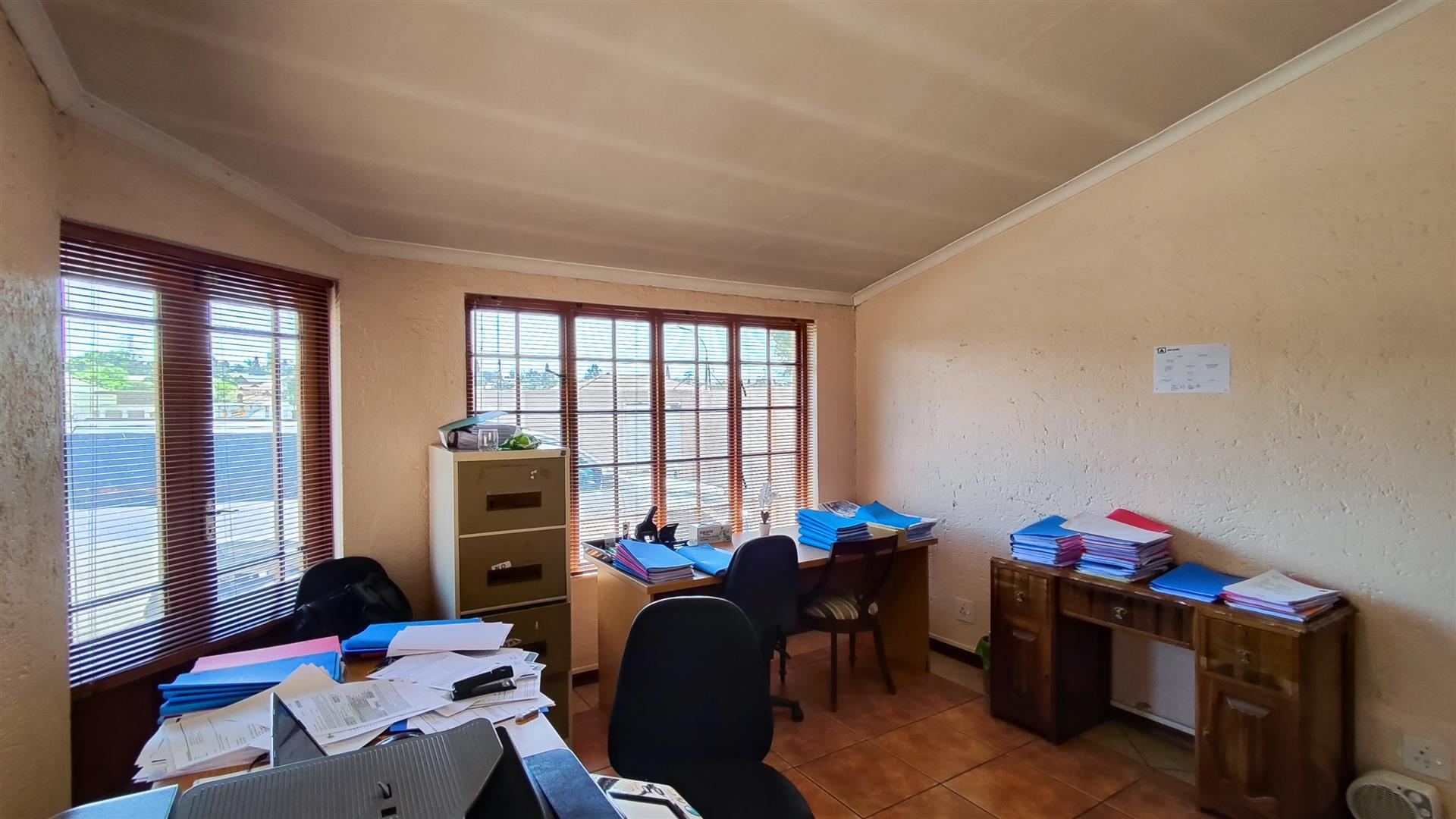 Rooms - 182 square meters of property in Kempton Park