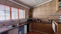 Kitchen - 45 square meters of property in Kempton Park