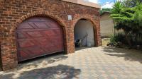 Spaces of property in Helderkruin