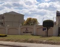 Front View of property in Summerset