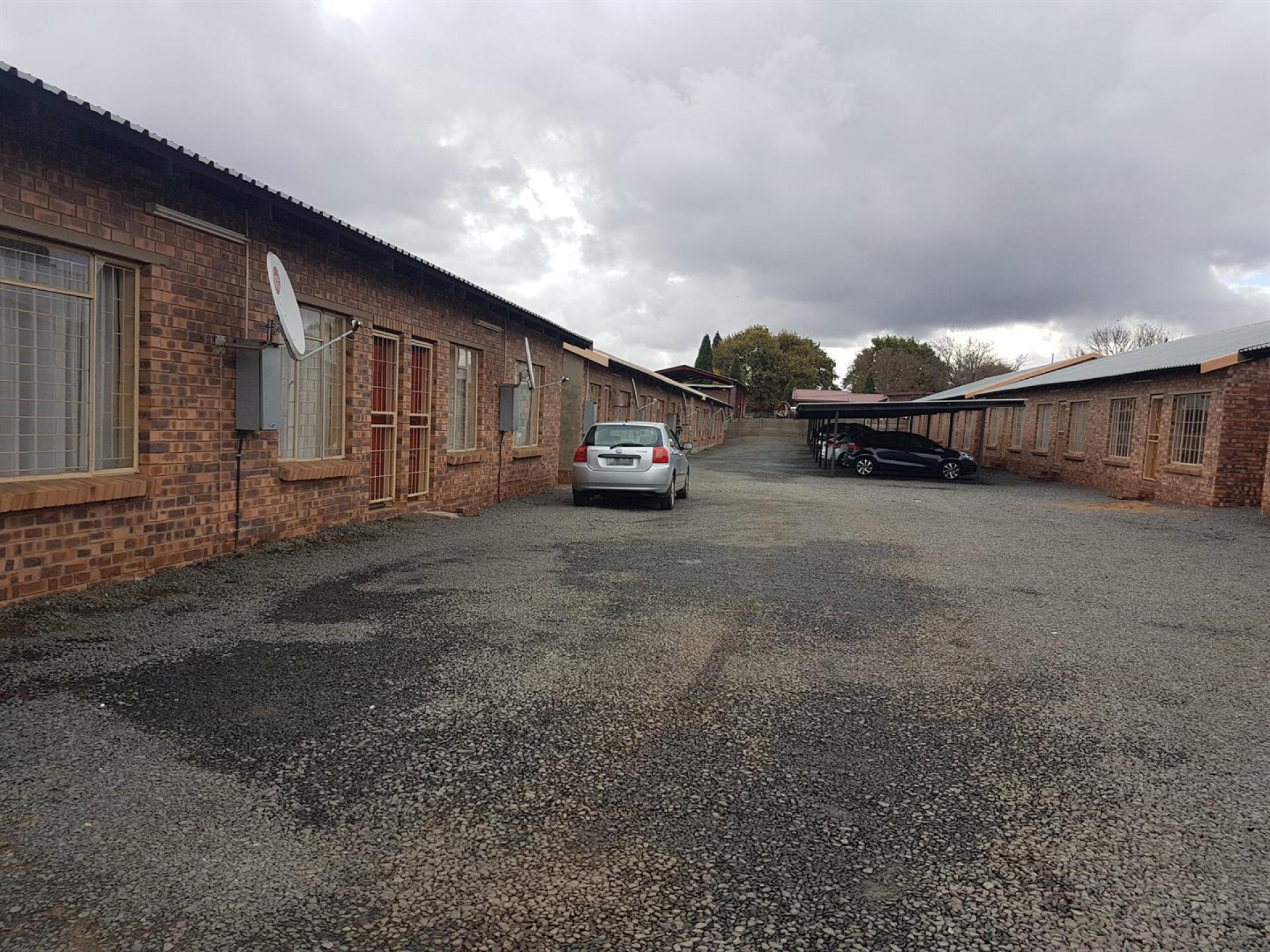 32 Bedroom Apartment for Sale For Sale in Ermelo MR454930