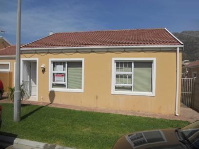 Front View of property in Gordons Bay