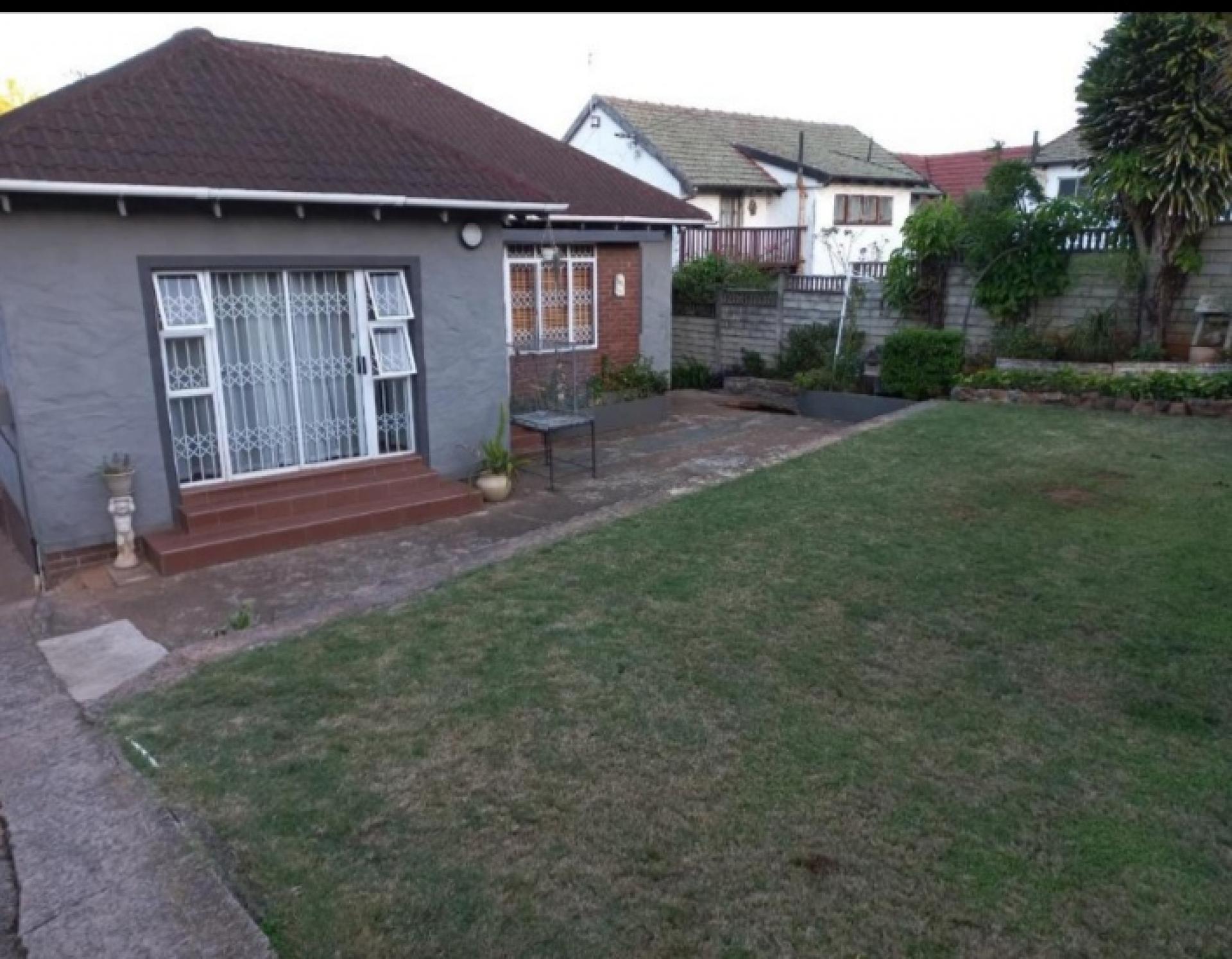 3 Bedroom Freehold Residence for Sale For Sale in Umbilo