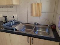 Kitchen - 7 square meters of property in Hoeveldpark