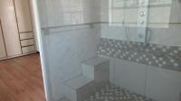 Bathroom 1 - 17 square meters of property in Sasolburg