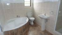 Main Bathroom - 5 square meters of property in Northwold