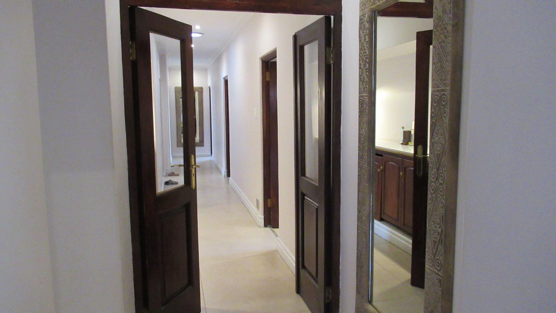 Spaces - 34 square meters of property in Benoni