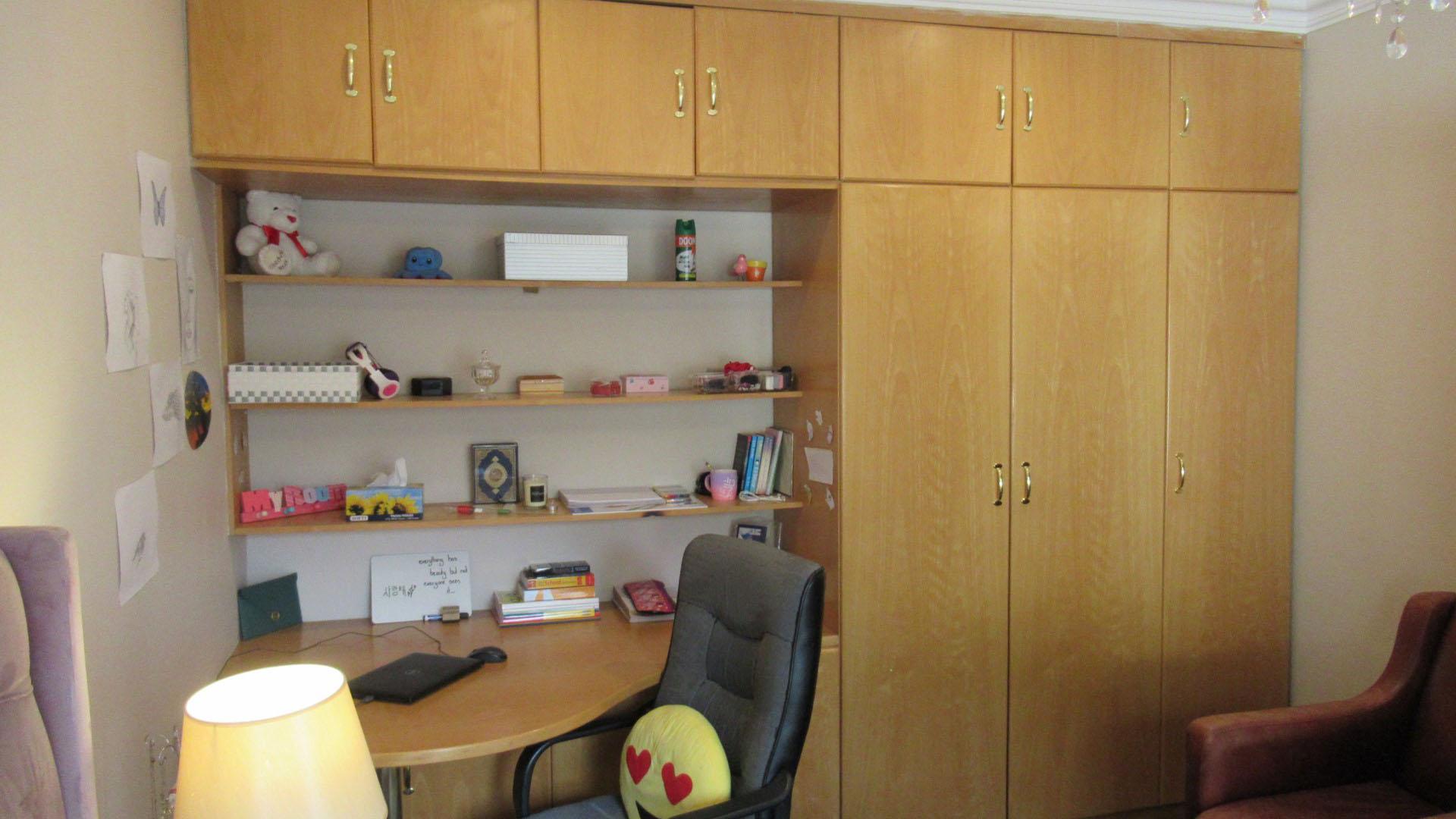 Bed Room 3 - 22 square meters of property in Benoni