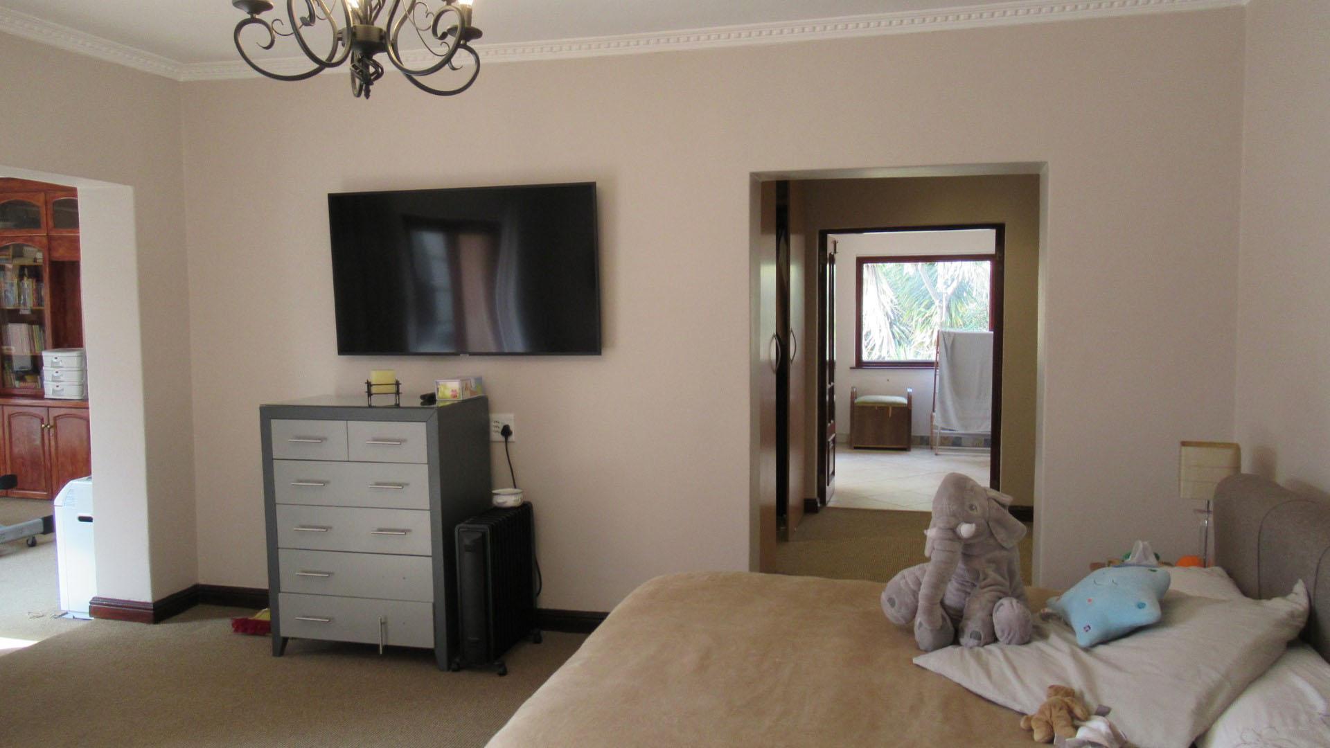 Main Bedroom - 40 square meters of property in Benoni