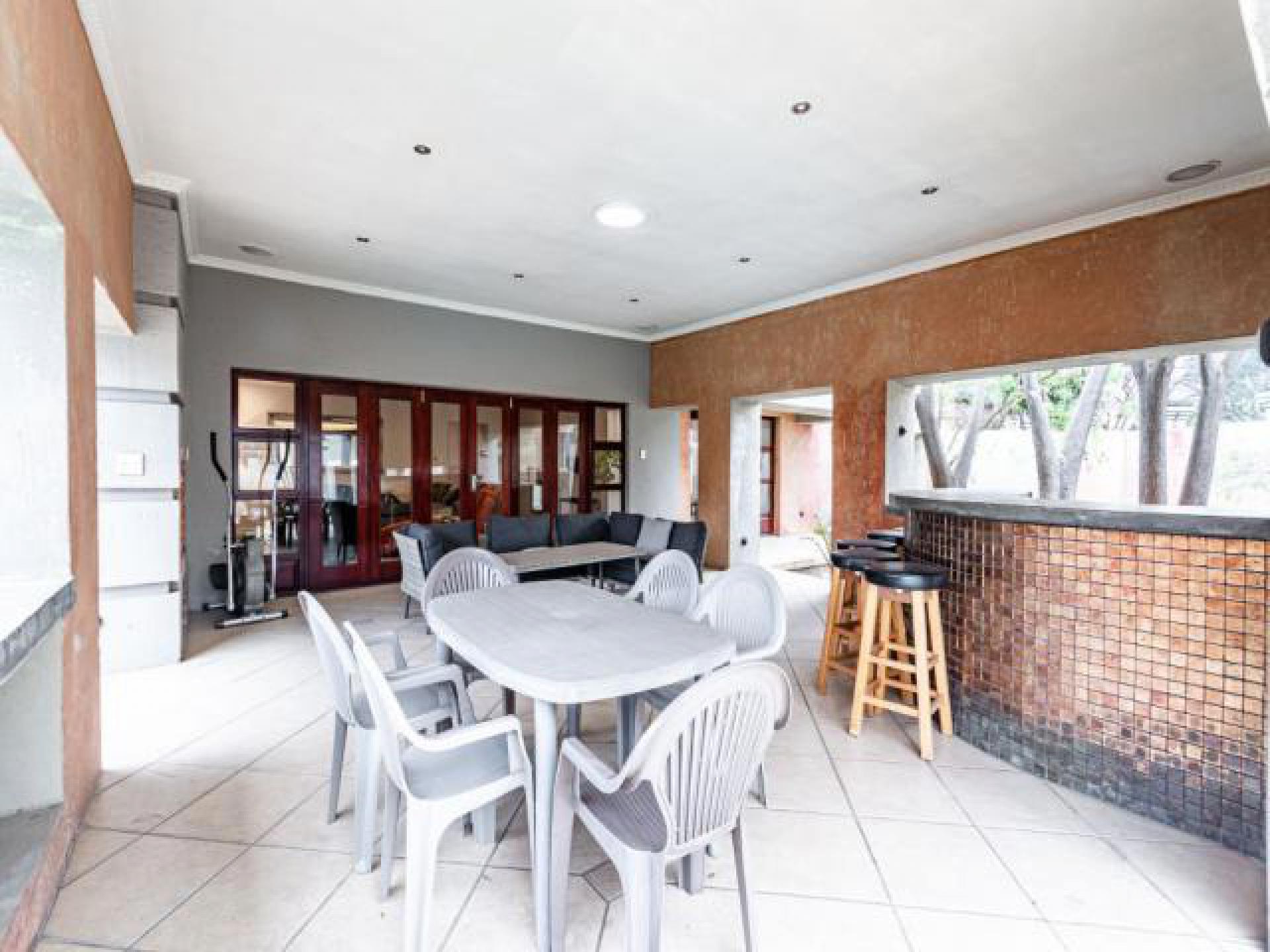 Patio - 51 square meters of property in Benoni