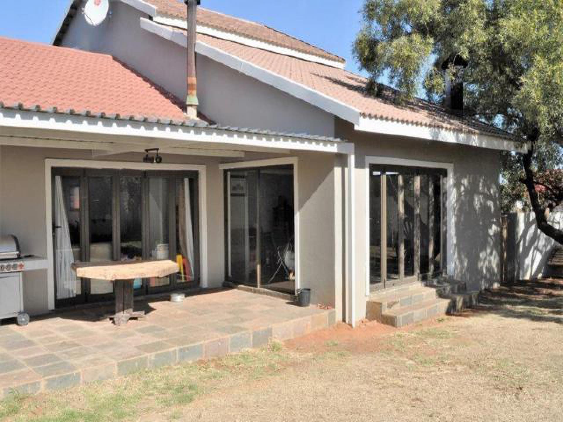 Backyard of property in Bloemfontein