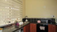 Kitchen - 7 square meters of property in Midridge Park