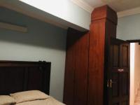 Bed Room 1 - 11 square meters of property in Thatchfield Gardens