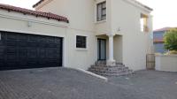 4 Bedroom 3 Bathroom House for Sale for sale in Thatchfield Gardens