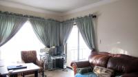 TV Room - 17 square meters of property in Thatchfield Gardens