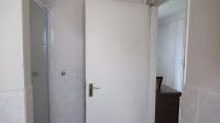 Main Bathroom - 6 square meters of property in Parkhaven