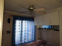 Bed Room 2 - 11 square meters of property in Parkhaven