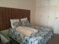 Main Bedroom - 25 square meters of property in Kempton Park AH