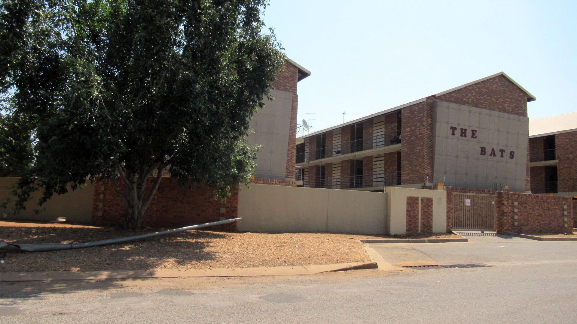 Front View of property in Dassierand