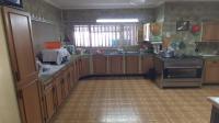 Kitchen - 31 square meters of property in Welverdiend