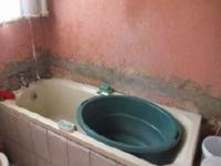 Bathroom 1 of property in Kwa-Guqa