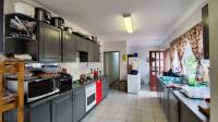 Kitchen - 19 square meters of property in Pomona