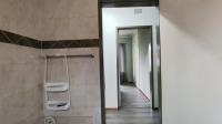 Bathroom 1 - 5 square meters of property in Pomona