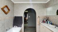 Main Bathroom - 8 square meters of property in Pomona