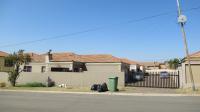 Front View of property in Greenhills