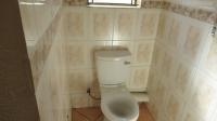 Main Bathroom - 5 square meters of property in Greenhills