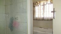 Bathroom 1 - 5 square meters of property in Akasia