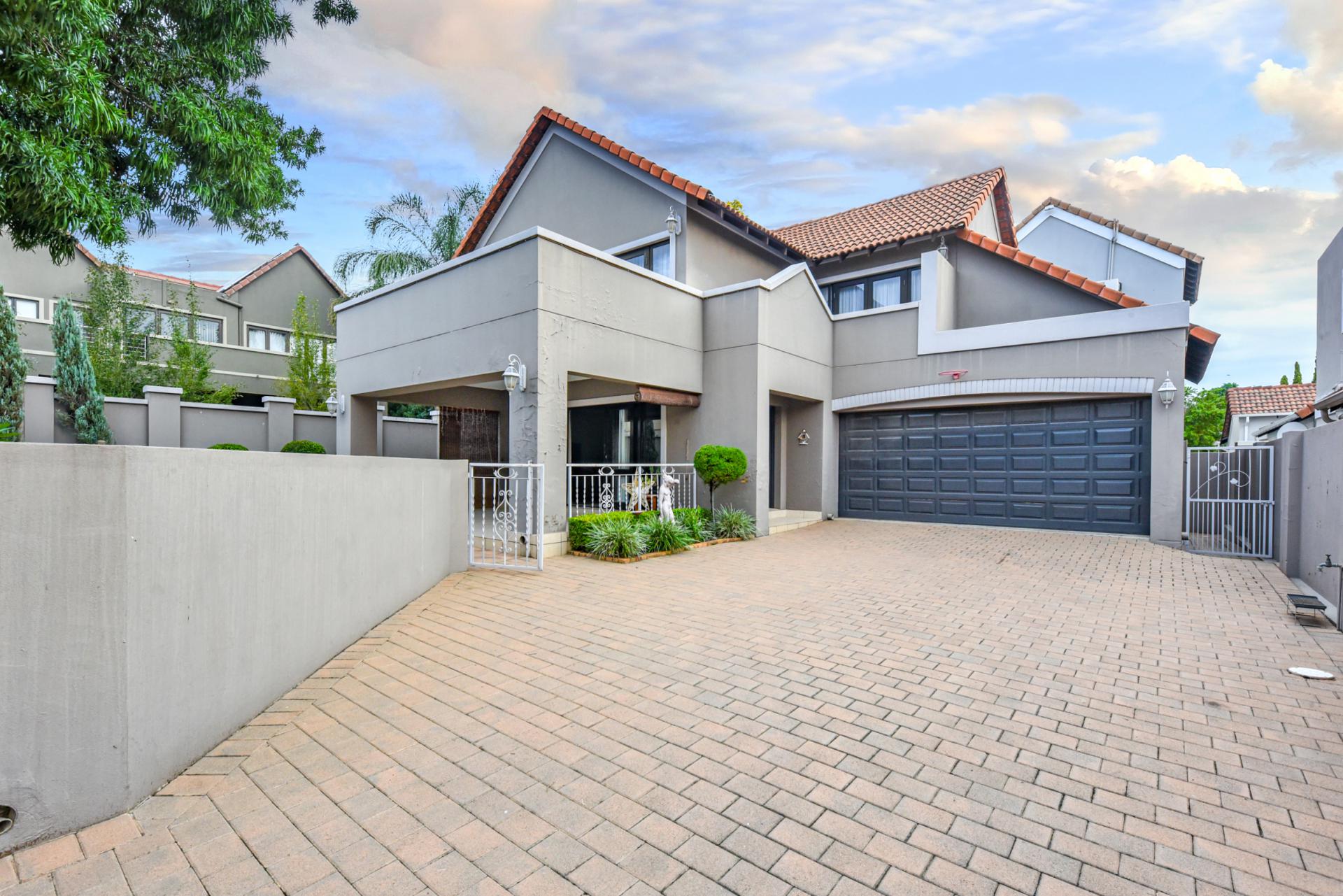 Front View of property in Broadacres Park