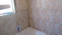 Bathroom 1 - 5 square meters of property in Ebony Park