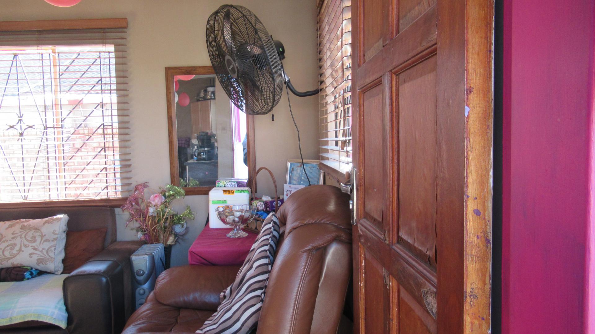 Front View of property in Lenasia South