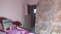 Main Bedroom - 11 square meters of property in Lenasia South