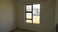 Bed Room 2 - 11 square meters of property in Azaadville Gardens