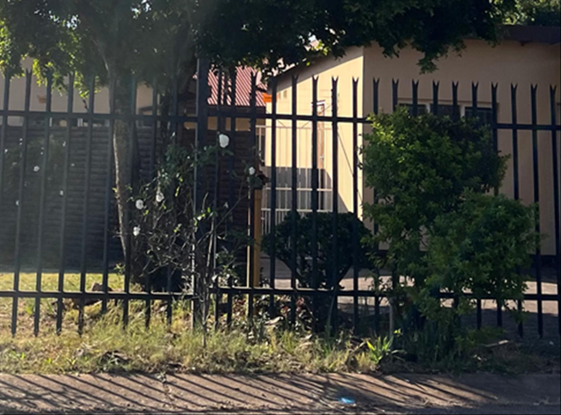 Front View of property in Kilner park