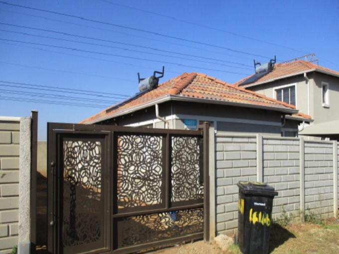 FNB SIE Sale In Execution 3 Bedroom House for Sale in Albertsdal - MR460373