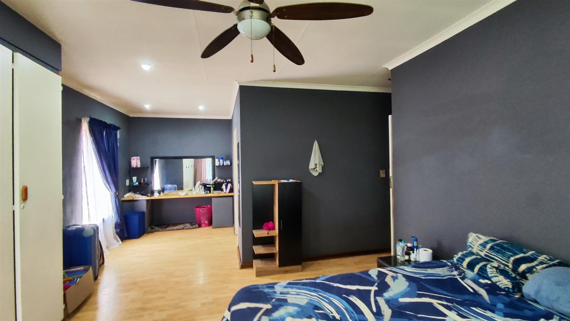 Main Bedroom - 29 square meters of property in Selcourt