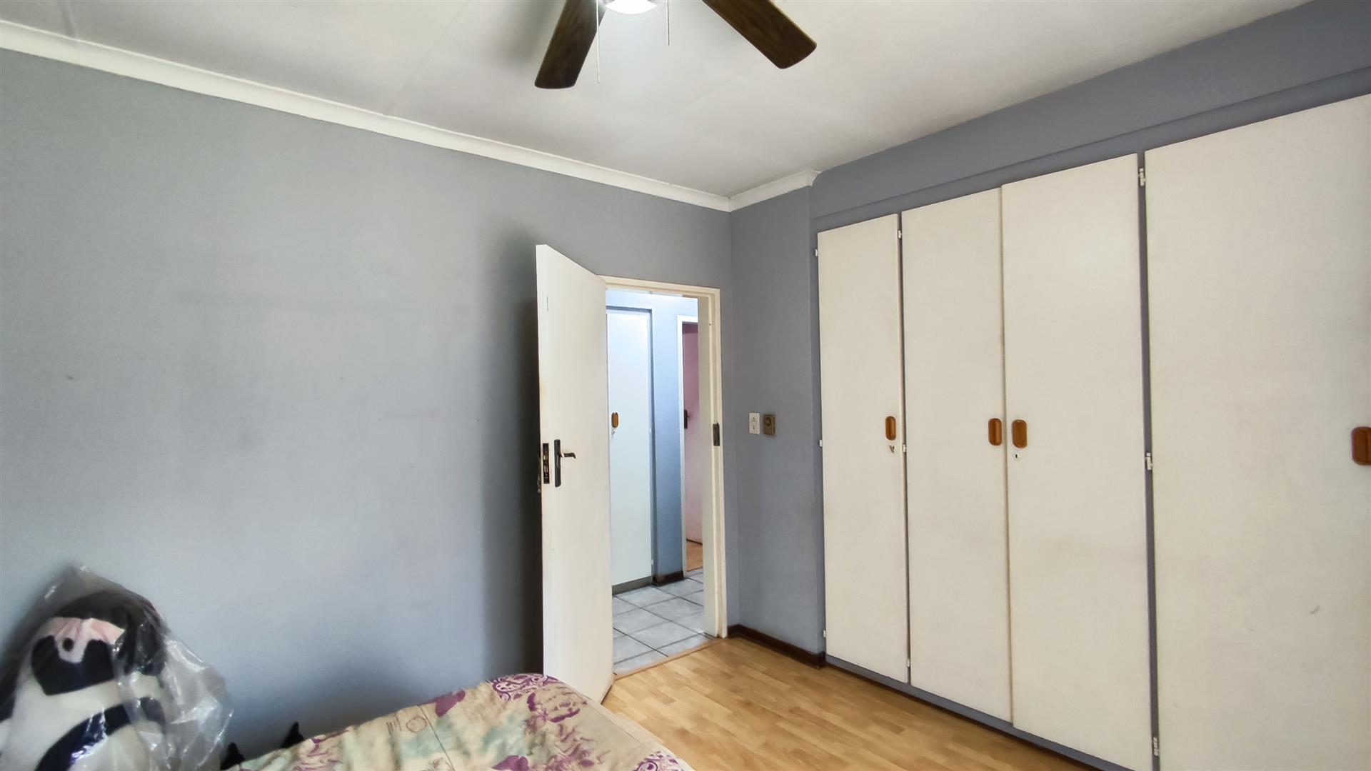 Bed Room 2 - 17 square meters of property in Selcourt