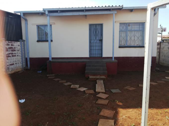 2 Bedroom House for Sale For Sale in Eldorado Park AH MR46