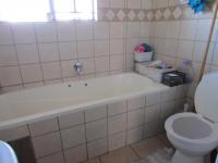 Bathroom 1 - 6 square meters of property in Noordwyk